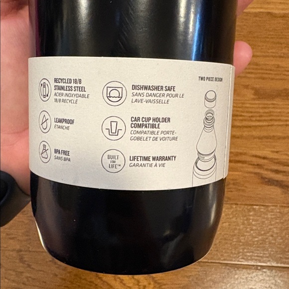 Stanley | Black The All Day Slim Bottle NWT OS 20oz All Day Hydration - Picture 4 of 5